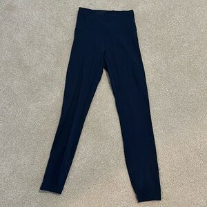 Lululemon Wunder Train high rise 28"